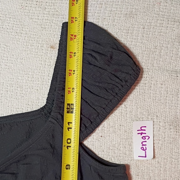 NWT Roxy Black Hibiscus Honey Crop Top Girls XL Summer Cap Sleeves V-neck - Picture 8 of 8